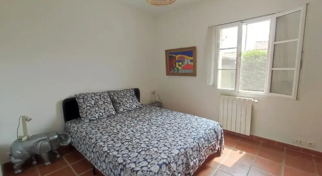 Villa - Pool - 3 Bedrooms - Garden, Buchen Sie Villa Villen in Gard, Villa