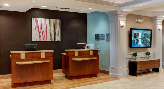 Courtyard by Marriot Cranbury South Brunswick, Забронировать Отель СПА-отели North Jersey, SPA-услуги