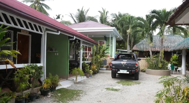 Yak-Yak Beach Home