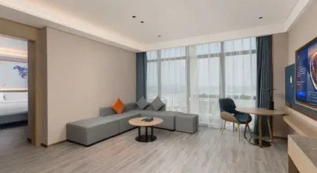 Люкс Premium Kyriad Marvelous Hotel(Shantou Zhugang New Town Branch)