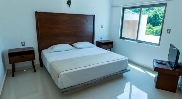Апартаменты LA LOMA SUITES