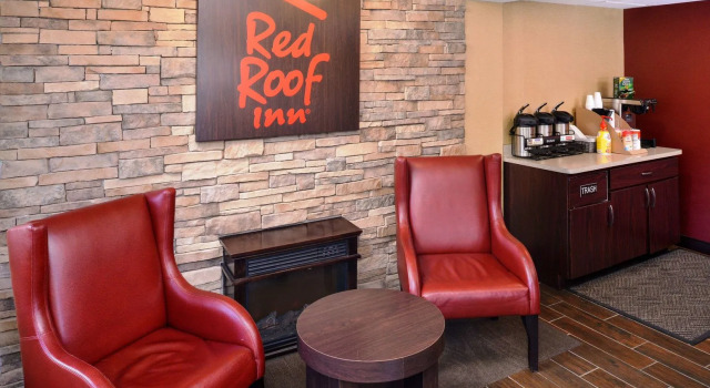 Red Roof Inn - Milwaukee Airport, Varaa Hotelli Oak Creek Wisconsin