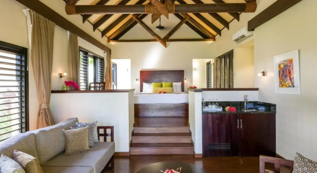 Pool Villa am Strand Matamanoa Island Resort