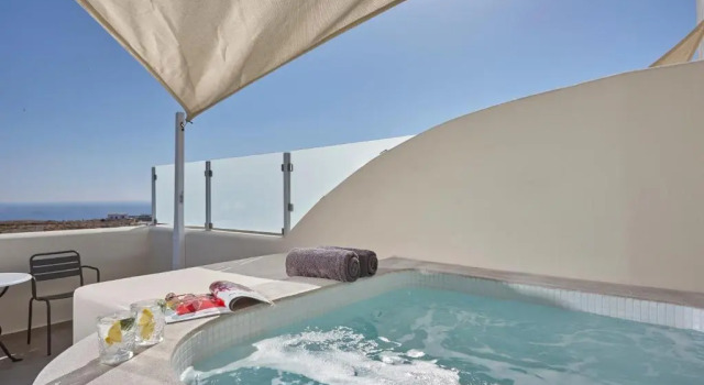 Полулюкс Aliter Suites