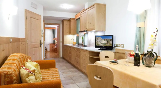 Апартаменты Frara Residence Apartments