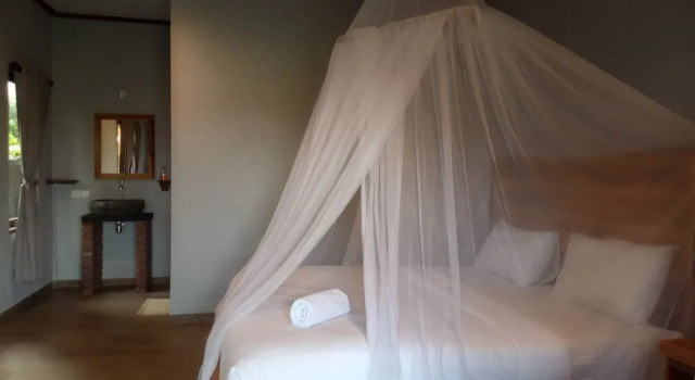 Emir surfcamp, Reservar Pousada (com pequeno-almoço) Pekutatan Bali