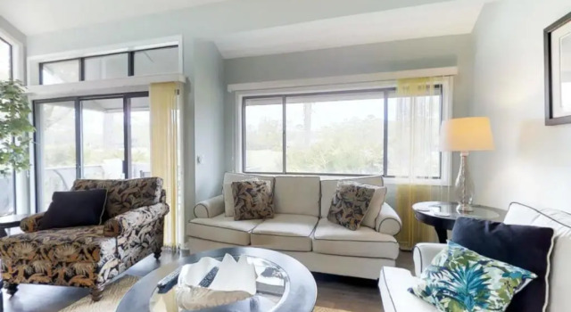 280 Turnberry Village