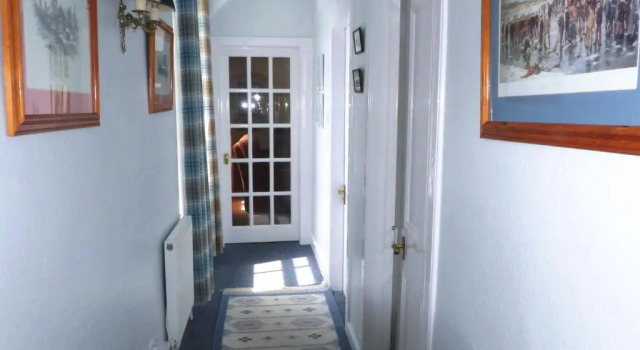 6 Northgate Vennel, Peebles, Забронировать Отель Отели Шотландских границ с парковкой, Парковка