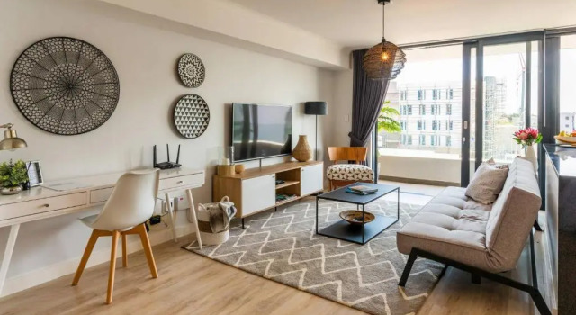 Апартаменты Mondaine Central Luxurious Spacious And Trendy