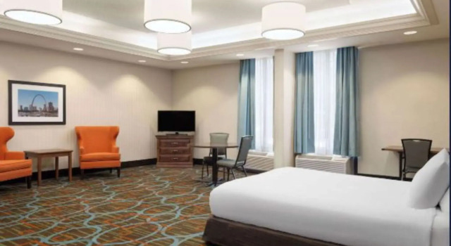 Wingate by Wyndham St. Louis Airport