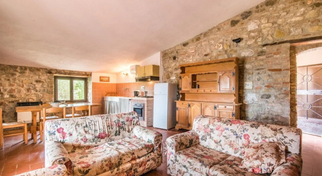 Materno 4, Buchen Sie Hotel Hotels in Elsa-Tal mit Parkplatz, Parkplätze