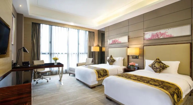 Номер Superior Crowne Plaza Shenzhen Longgang City Centre by IHG
