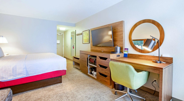 Hampton Inn Slidell, Забронировать Отель Слайделл Луизиана