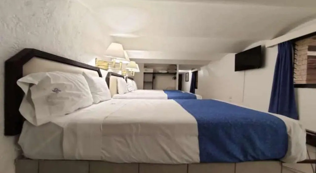 Семейный номер Standard Hotel Del Portal, Puebla