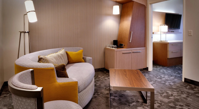 Courtyard by Marriott Phoenix Mesa Gateway Airport, Rezervați Hotel Mesa Scottsdale