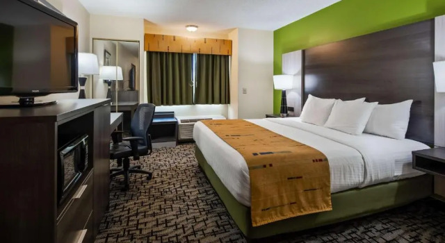 Номер Standard Best Western Crown Inn & Suites - Batavia