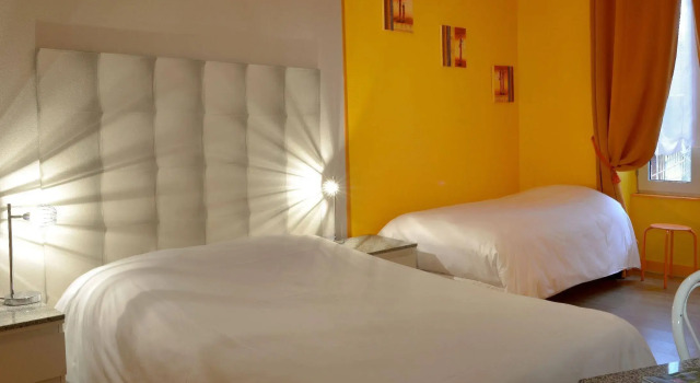 Logis Au Croissant, Boek Hotel  