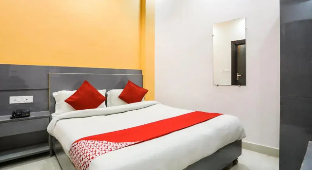 Geet Residency by OYO Rooms, Забронировать Отель Отели Нью-Дели 3 звезды, 3*