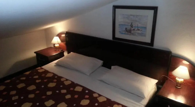 Четырёхместный номер Standard с балконом и с видом на море Villa Sara Guesthouse