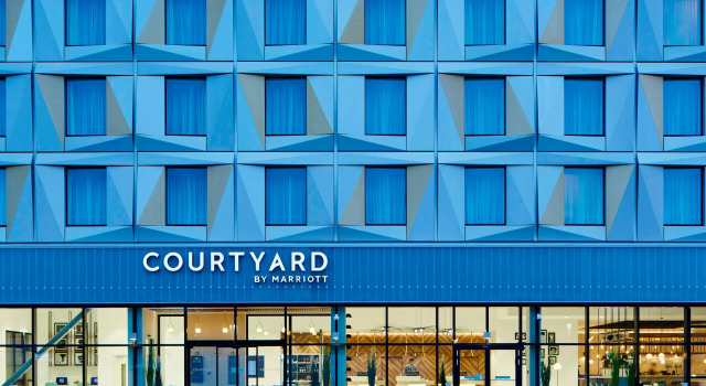 Courtyard by Marriott Luton Airport