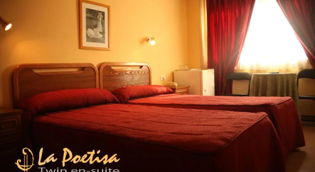 Двухместный номер Standard Hostal LA POETISA - Auto Check-in