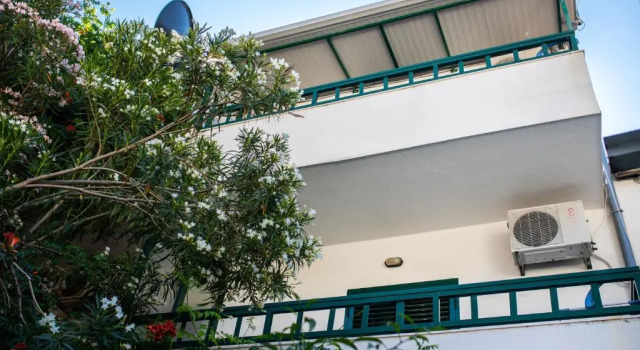 Apartments Gajeta, Rezerwuj Apartament Gradac Sibenik-Knin County