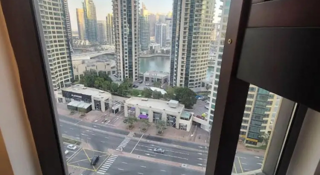 Taranjabin Holiday Homes, Book Hostel Jumeirah , near Dubai Canal Station