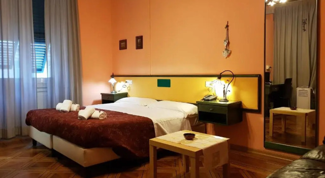 Полулюкс Hotel Suisse