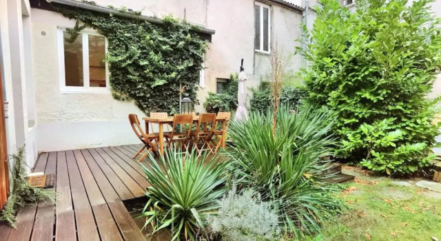 Maison de ville avec terrasse et jardin, Rezerwuj Hotel Reims Champagne