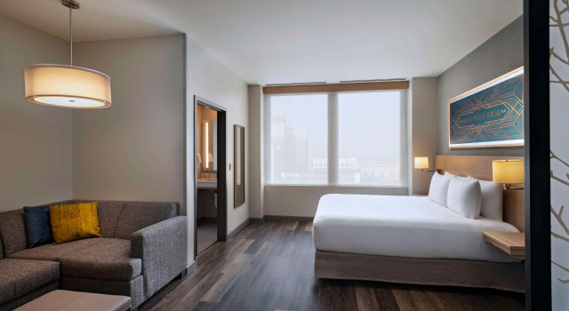 Hyatt Place Tulsa/Downtown, 预订 酒店 塔尔萨 俄克拉何马州