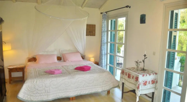 House Lemoni, Apartment A With Terrace and Balcony - Pelekas, Corfu, Забронировать Апартаменты/квартира Отели периферии Ионических островов с парковкой, Парковка