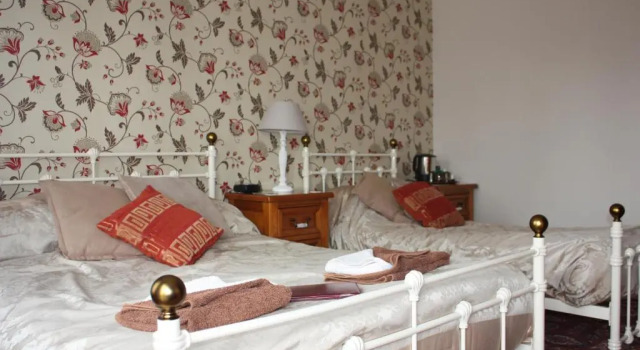 Двухместный номер Standard Barons Court