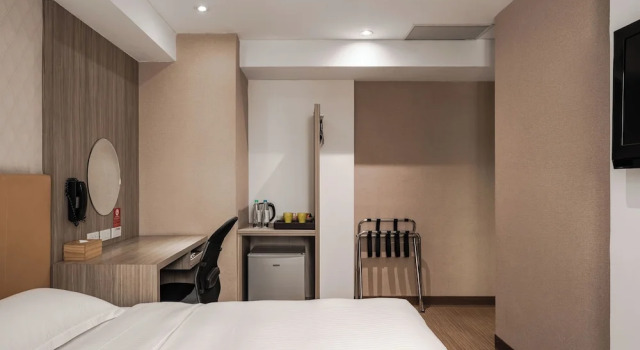 Двухместный номер Business The Riverside Hotel International