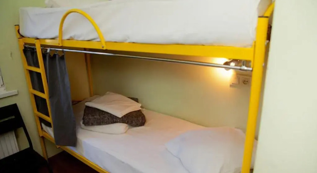 Кровать в общем номере Capsularhouse Hostel