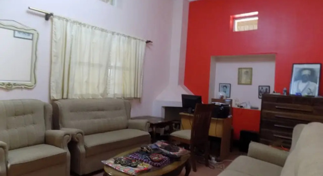 Fort Coleb Guest House, Prenota Affittacamere Hotel economici a Mbarara