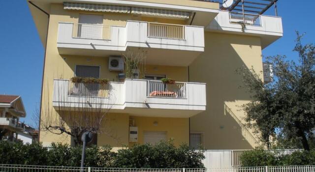 Conchiglia, Prenota Appartamento Pineto 