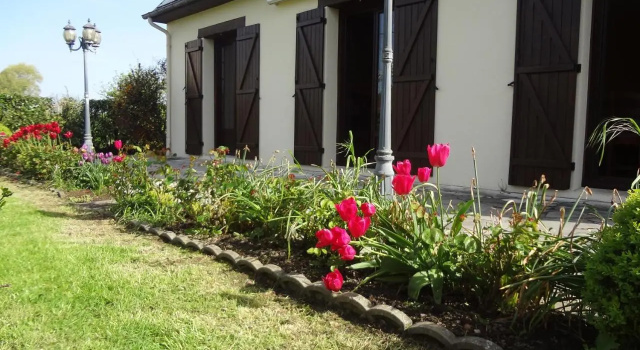 Maison de vacances, Book Lejlighed Hoteller i Lower Normandy med parkering, Parkering