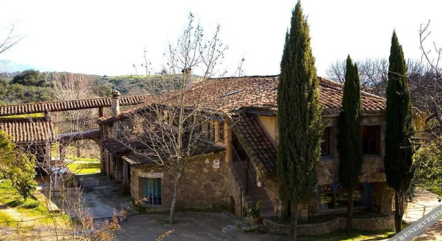 Casa Rural - Apartamentos Atuvera, Забронировать Отель Отели La Vera с парковкой, Парковка