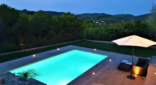 Коттедж Paradise Silvia, Detached villa with private pool near Sitges
