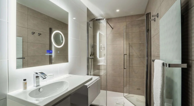 Семейный номер Standard Дуплекс Best Western Premier Hotel de la Cite Royale