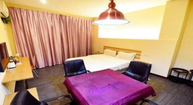 Wuhan Demo Express Hotel, Prenota Hotel Wuchang Wuhan