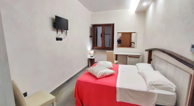 Palazzo Iaquinta - Rooms & Restaurant