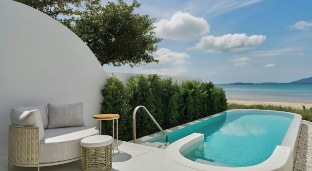 Двухместный люкс с балконом и рядом с пляжем Veranda Resort Phuket, Autograph Collection