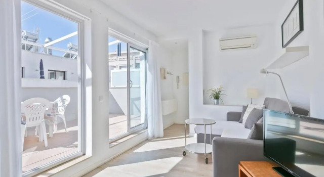 Апартаменты Мансарда с 2 комнатами Apartaments Pepita Bandert
