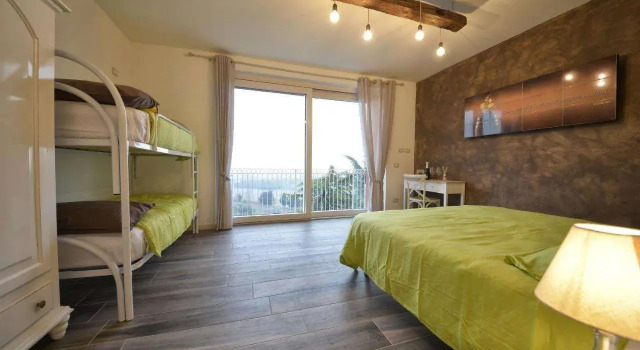 Agriturismo La Guarda, Rezervovat Hotel Hotely v Castrezzone s parkováním, Parkování