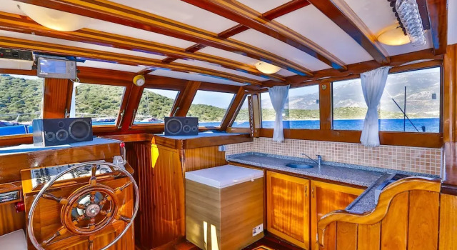 Dilara Boat