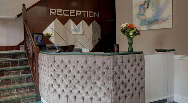 Люкс с балконом и с видом на океан Garner IHG Hotel Birmingham South East
