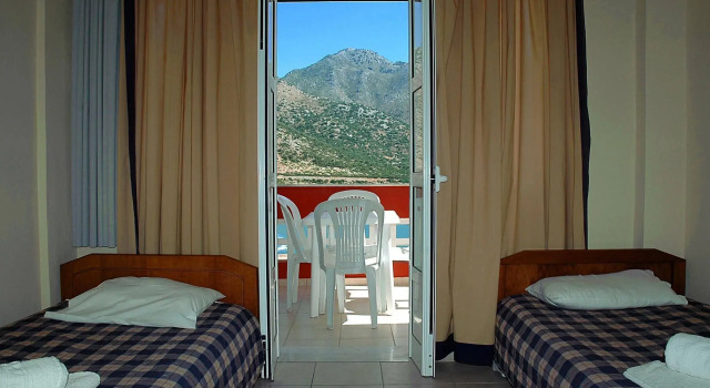 Troulis Aparthotel