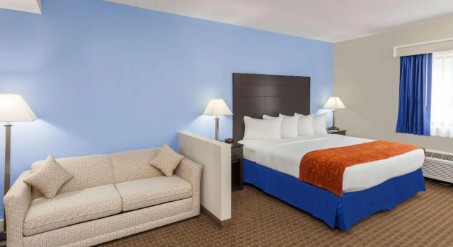 Двухместный люкс Comfort Inn & Suites Mundelein-Vernon Hills