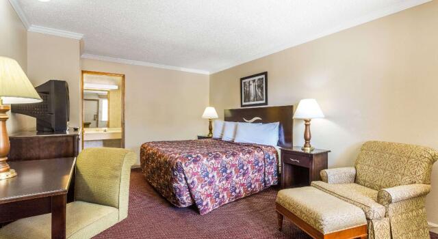 Двухместный номер Standard Days Inn by Wyndham Slidell